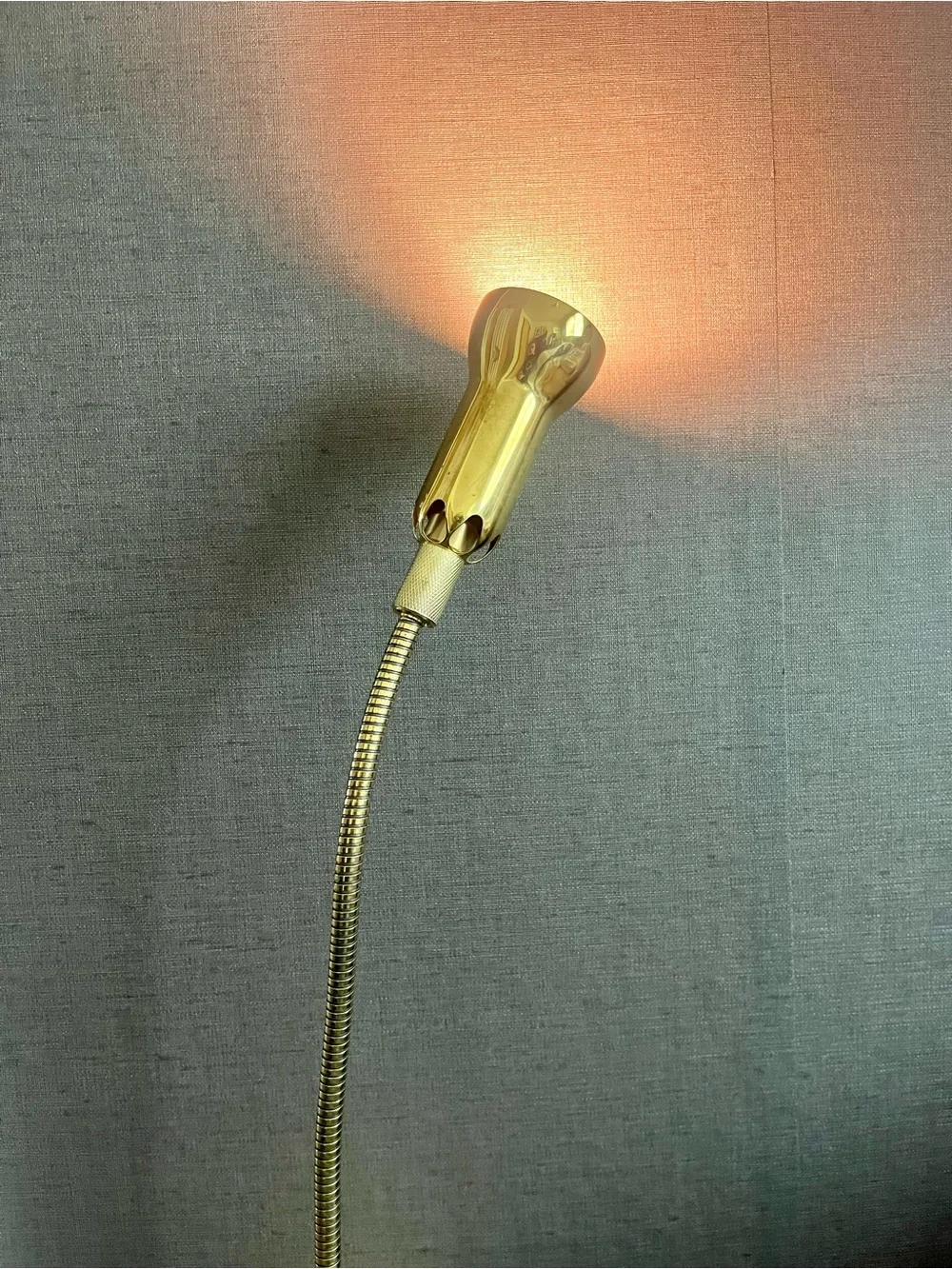Holtkötter Leuchten Midnight Reader Gooseneck Table Lamp Satin Gold Model 6260/1